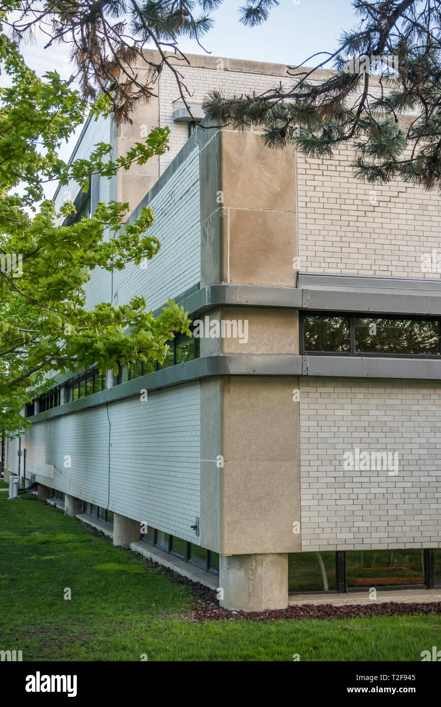 Die Außenseite des Searle Labs in Skokie Stockfoto