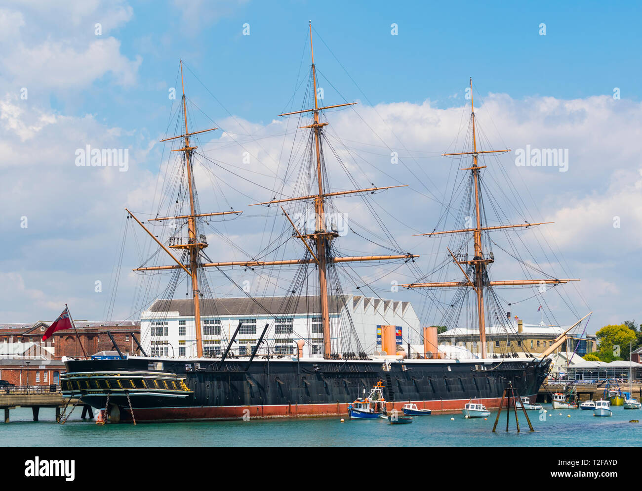 HMS Warrior Schiff in den Docks in Portsmouth Harbour, Portsmouth, Hampshire, England, UK. Alte hölzerne Kriegsschiff. Stockfoto
