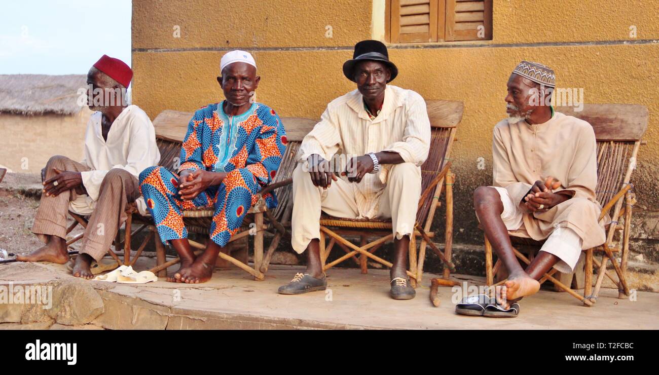 Dorfältesten, Yedandiekahai, Côte d'Ivoire (Elfenbeinküste) Stockfoto