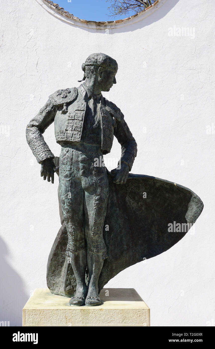 Matador/Stierkämpfer/Torero Cayetano Ordonez' Niño de la Palma" (1904-1961) an der Plaza de Toros in Ronda Spanien Stockfoto