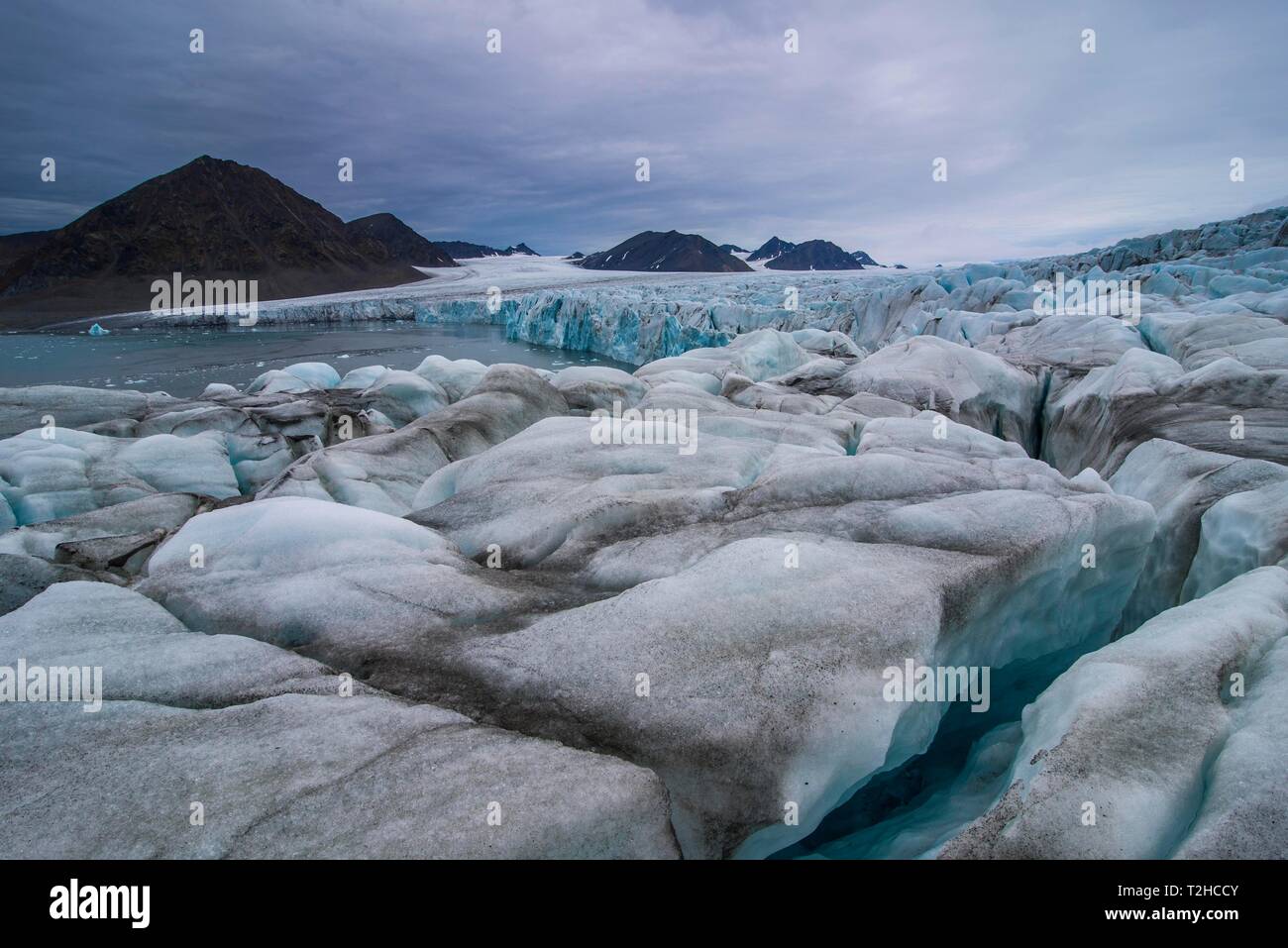 Eis der riesigen Gletscher im Hornsund, Spitzbergen, Arktis, Norwegen Stockfoto