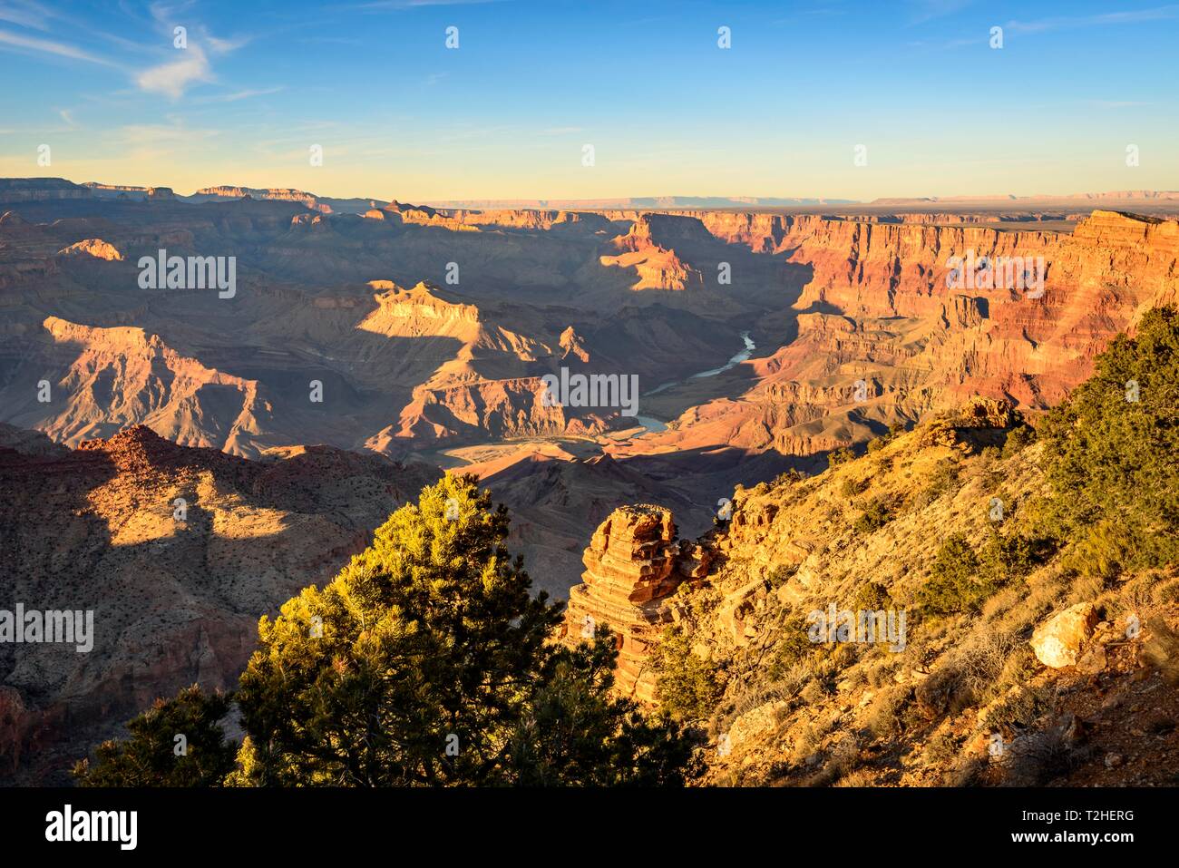 Canyon Landschaft, Schlucht des Grand Canyon, Colorado River bei Sonnenuntergang, erodierten Felsformationen, South Rim, Grand Canyon National Park, Arizona Stockfoto