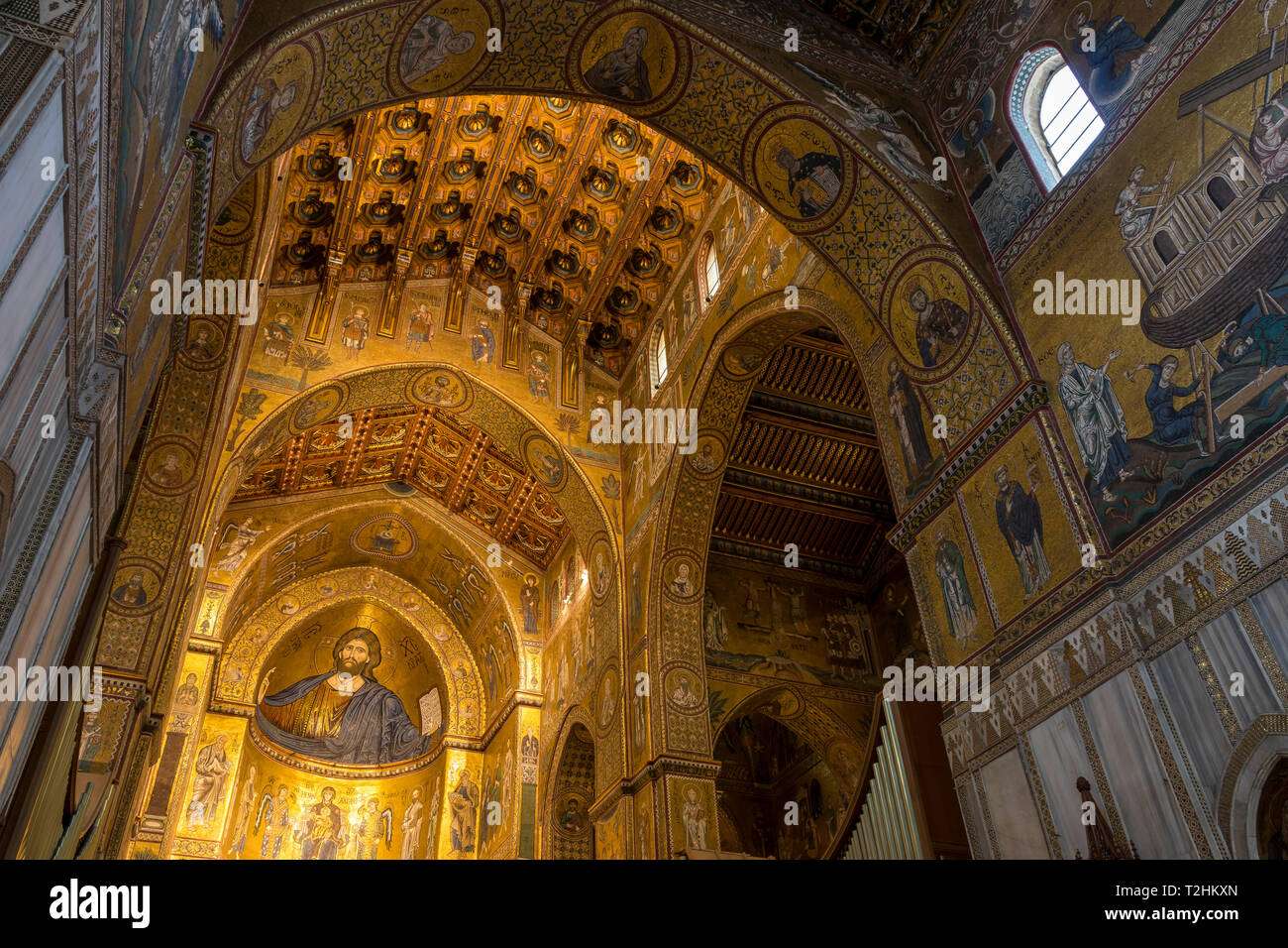 Innenraum der Kathedrale von Monreale, Cefalù, Palermo, Sizilien, Italien, Europa Stockfoto