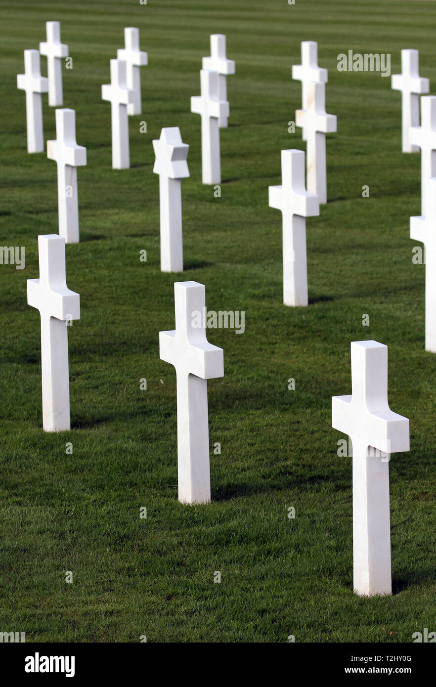 Gräber Cambridge amerikanischen Friedhof und Denkmal Stockfoto