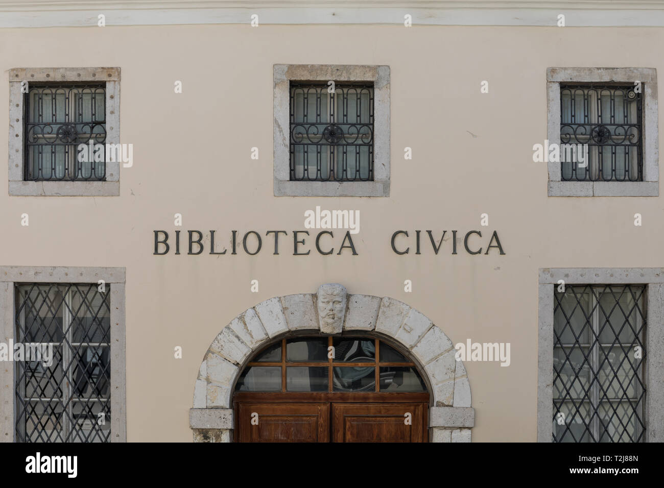 Öffentliche Bibliothek (Biblioteca Civica) in Gradisca d'Isonzo, Friaul Julisch Venetien, Italien Stockfoto