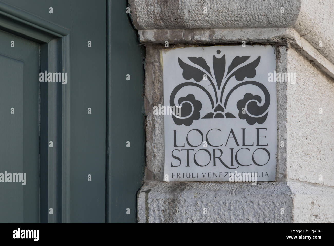 Gebietsschema storico (historische Shop oder Store) Zeichen in Friaul Julisch Venetien, Italien Stockfoto