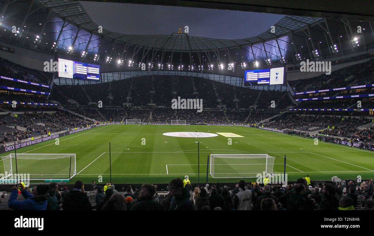 London, Großbritannien. 3 Apr, 2019. Allgemeine Ansicht vor dem Premier League Match zwischen den Tottenham Hotspur und Crystal Palace an der Tottenham Hotspur Stadion am 3. April 2019 in London, England. (Foto von Paul Raffety/phcimages.com) Credit: PHC Images/Alamy leben Nachrichten Stockfoto