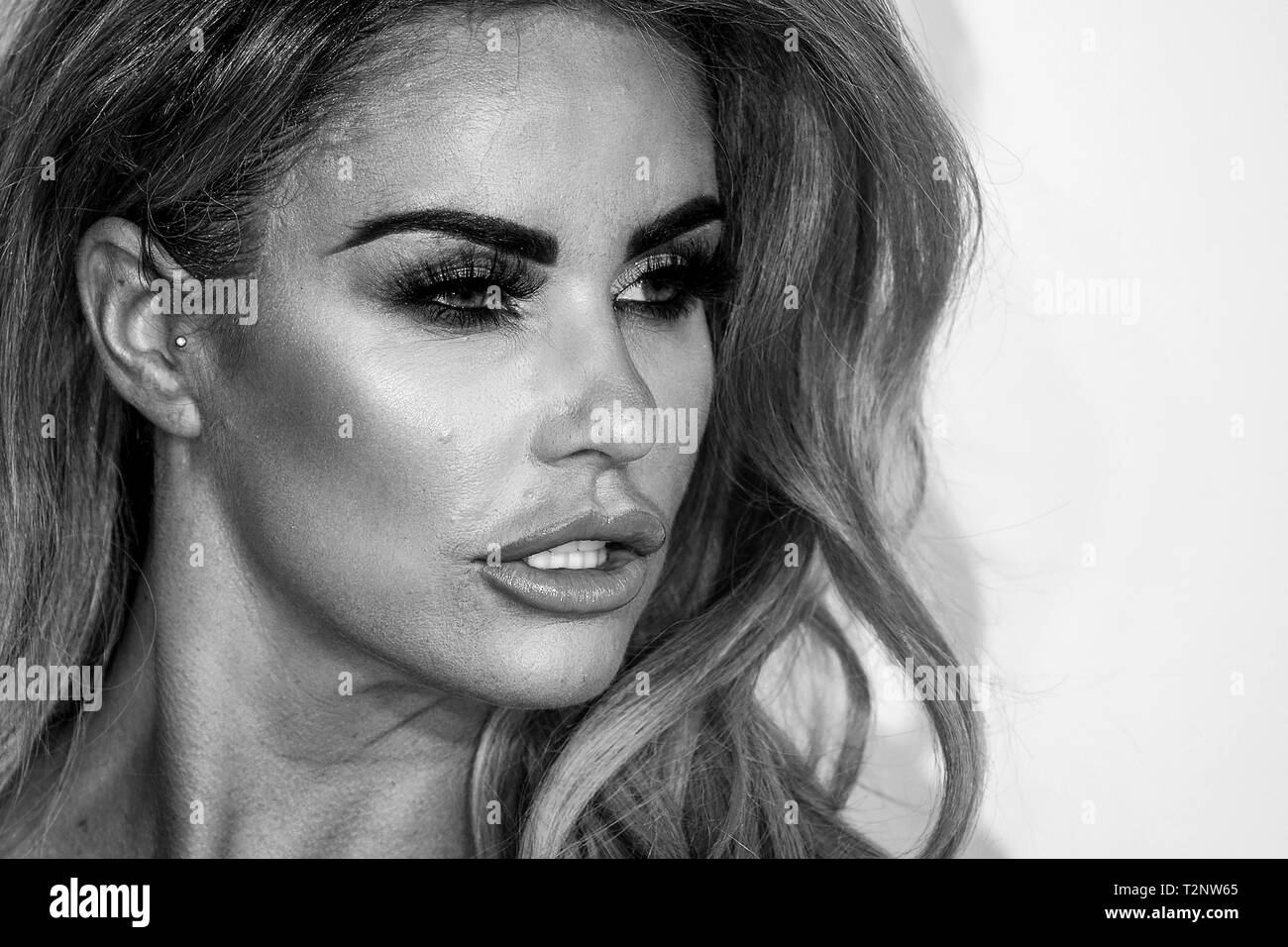 Katie Price Alias Jordan, bei einer Filmpremiere in London. Februar 2017. Stockfoto