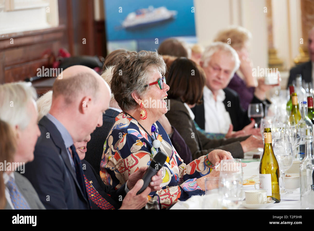 Prue Leith in den Oldie literarische Mittagessen 02.04.19. Stockfoto