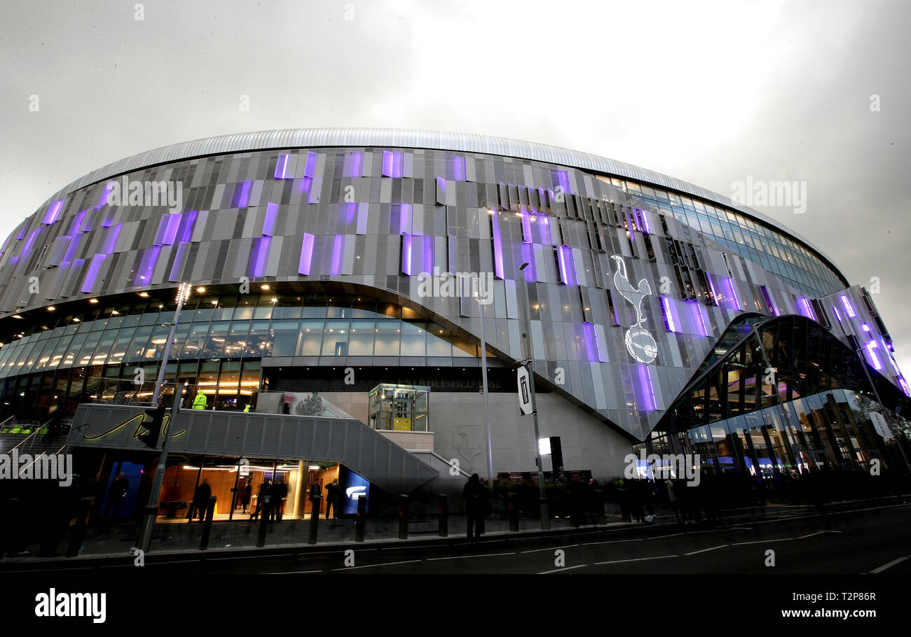 Allgemeine Ansicht außerhalb der Tottenham Hotspur Stadium, London. Stockfoto