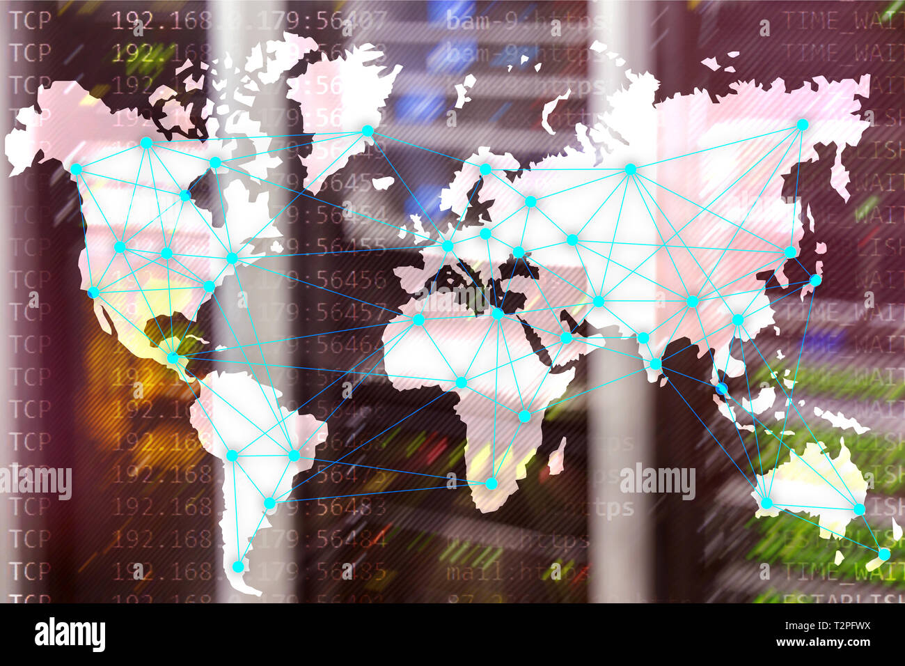 Internet und Telekommunikation Konzept mit Weltkarte auf server Raumhintergrund Stockfoto