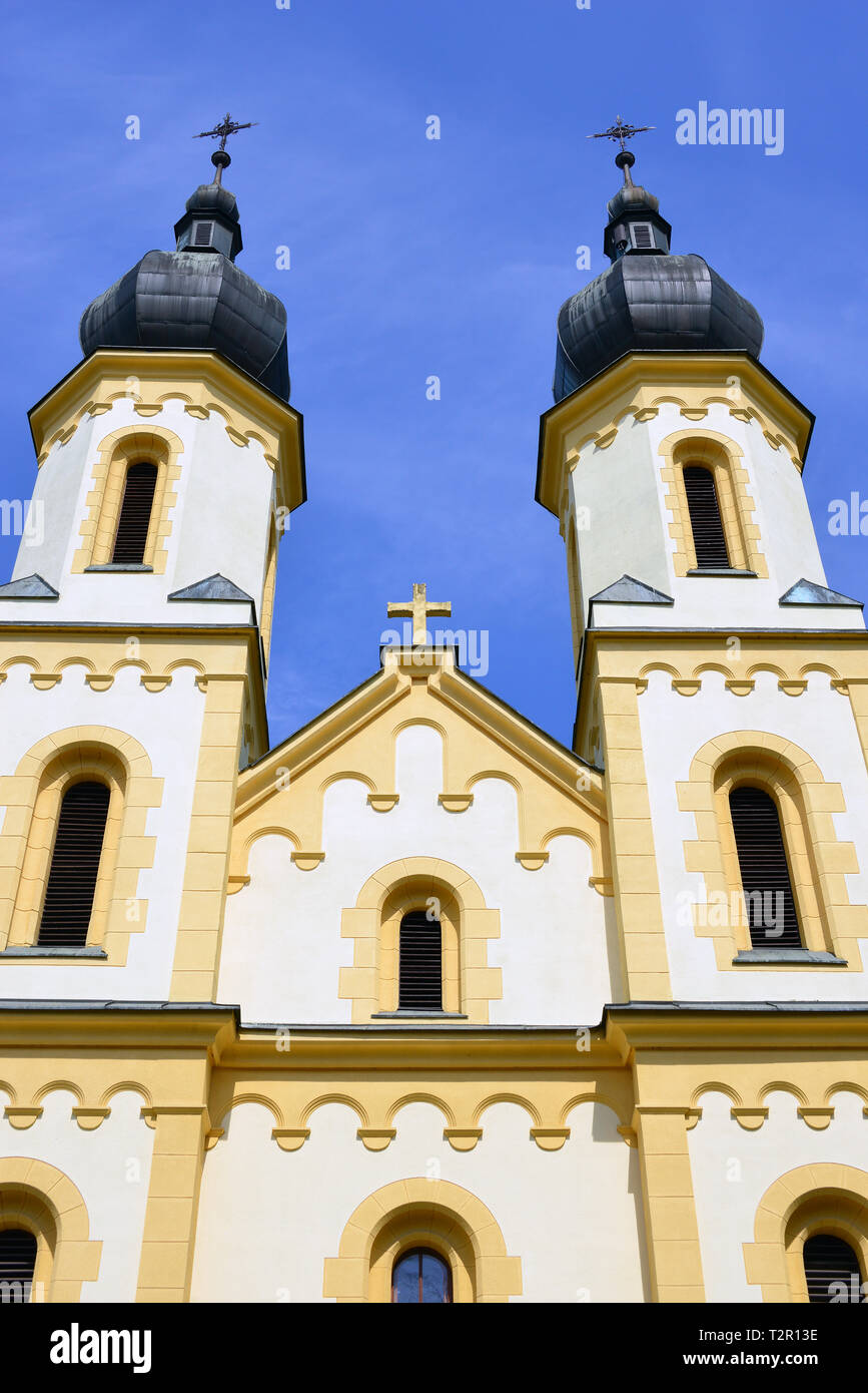 St. Peter und Paul die griechisch-katholische Kirche, Bardejov, Slowakei. Szent Péter és Pál gorog katolikus Templom, Bártfa, Szlovákia. Stockfoto