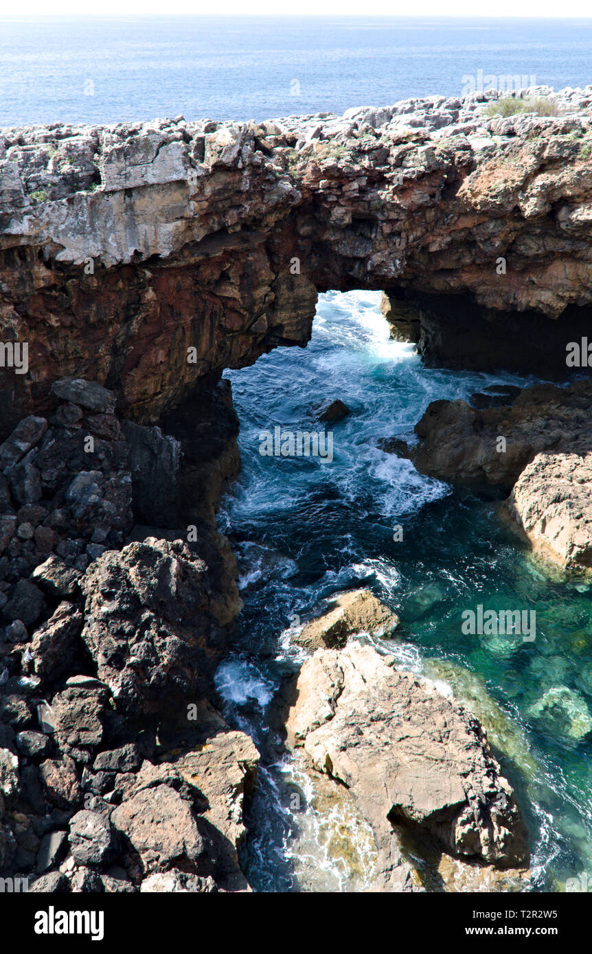 Boca do Inferno, Blick vom Land, Cascais, Portugal. Stockfoto