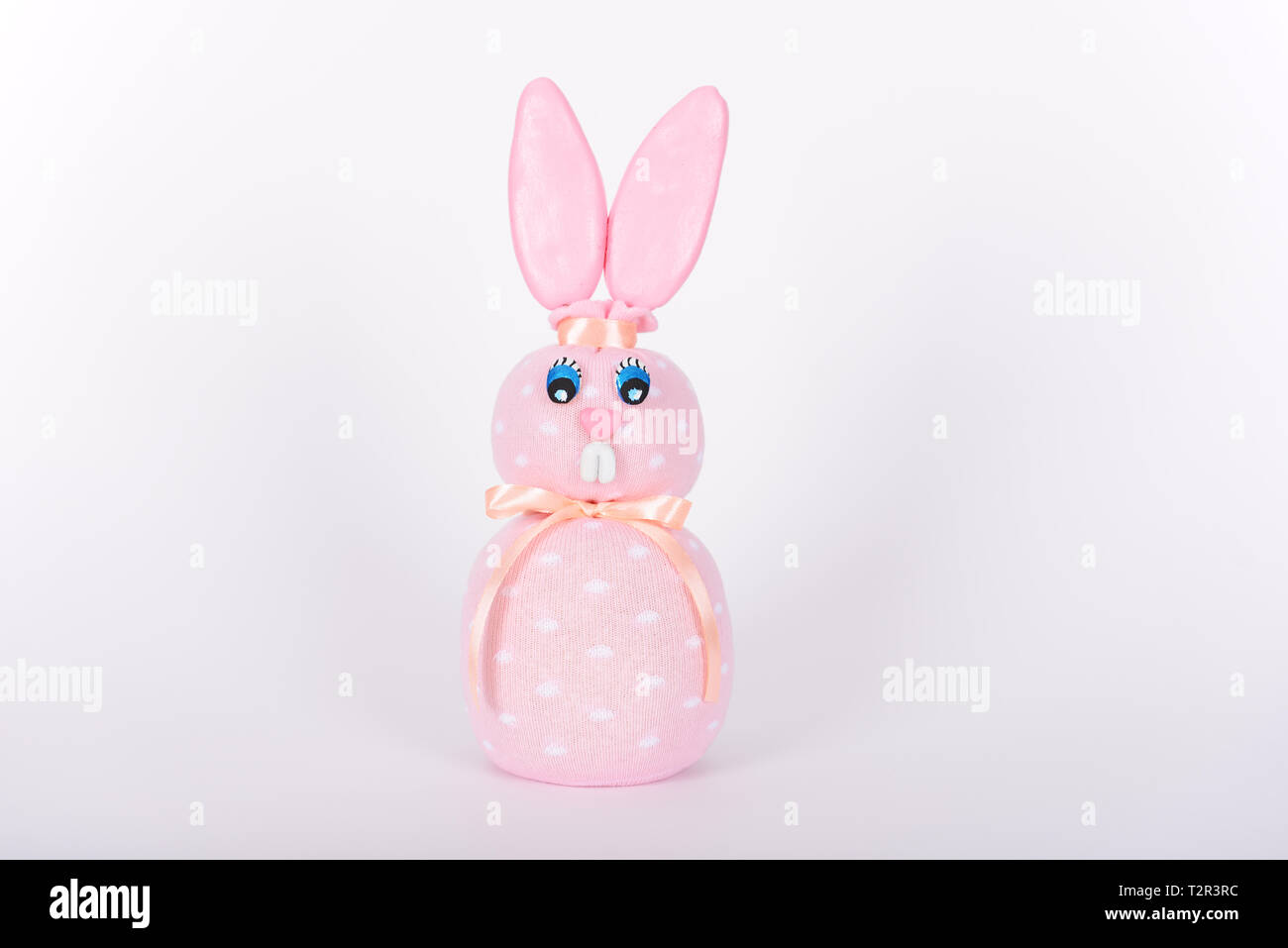 Die rosa Ostern männlichen handgefertigte Bunny Stockfoto