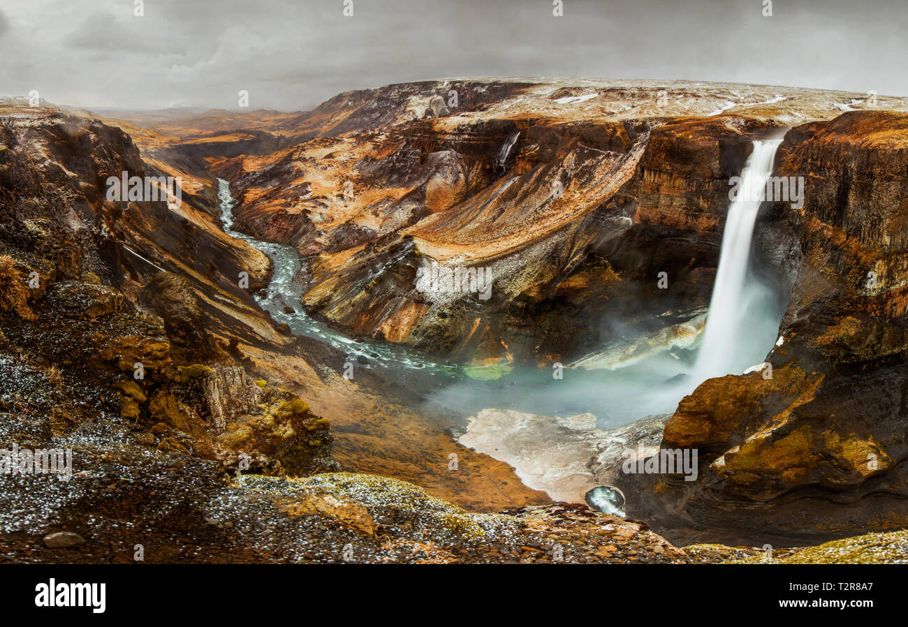 Wasserfall Haifoss in Island, die Länder 4. heighest fallen an über 122 m Stockfoto