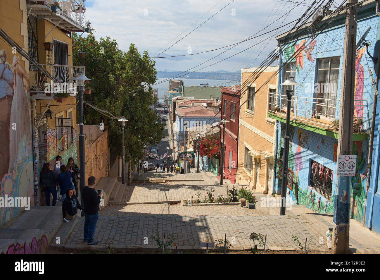 Farbenfrohe Architektur im UNESCO Weltkulturerbe Valparaiso, Chile Stockfoto