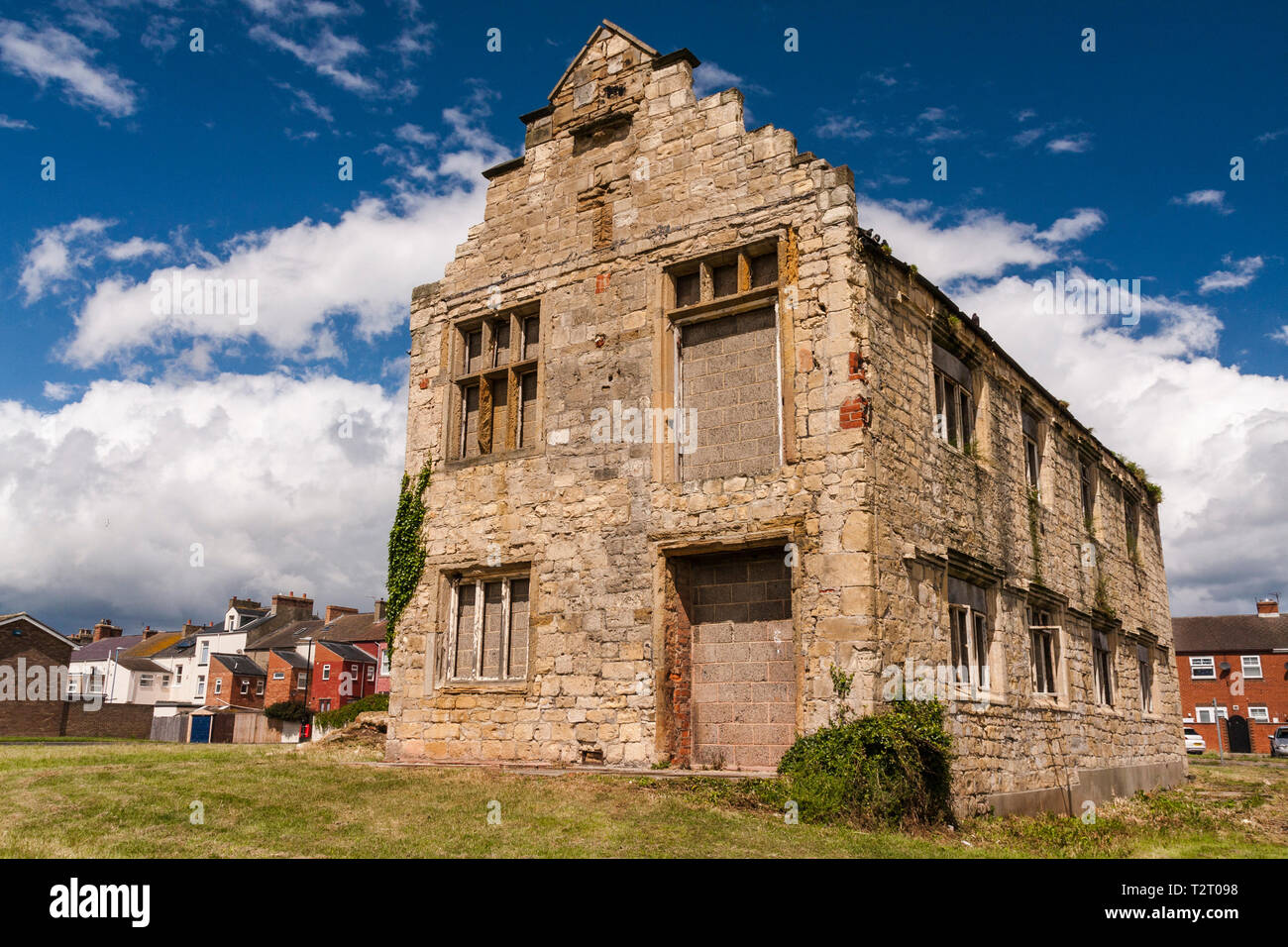 Die baufällig Friarage Manor House, die einst Teil des St.Hilda des Krankenhauses in Hartlepool.The Gebäude ist Grade II aufgeführt. Stockfoto