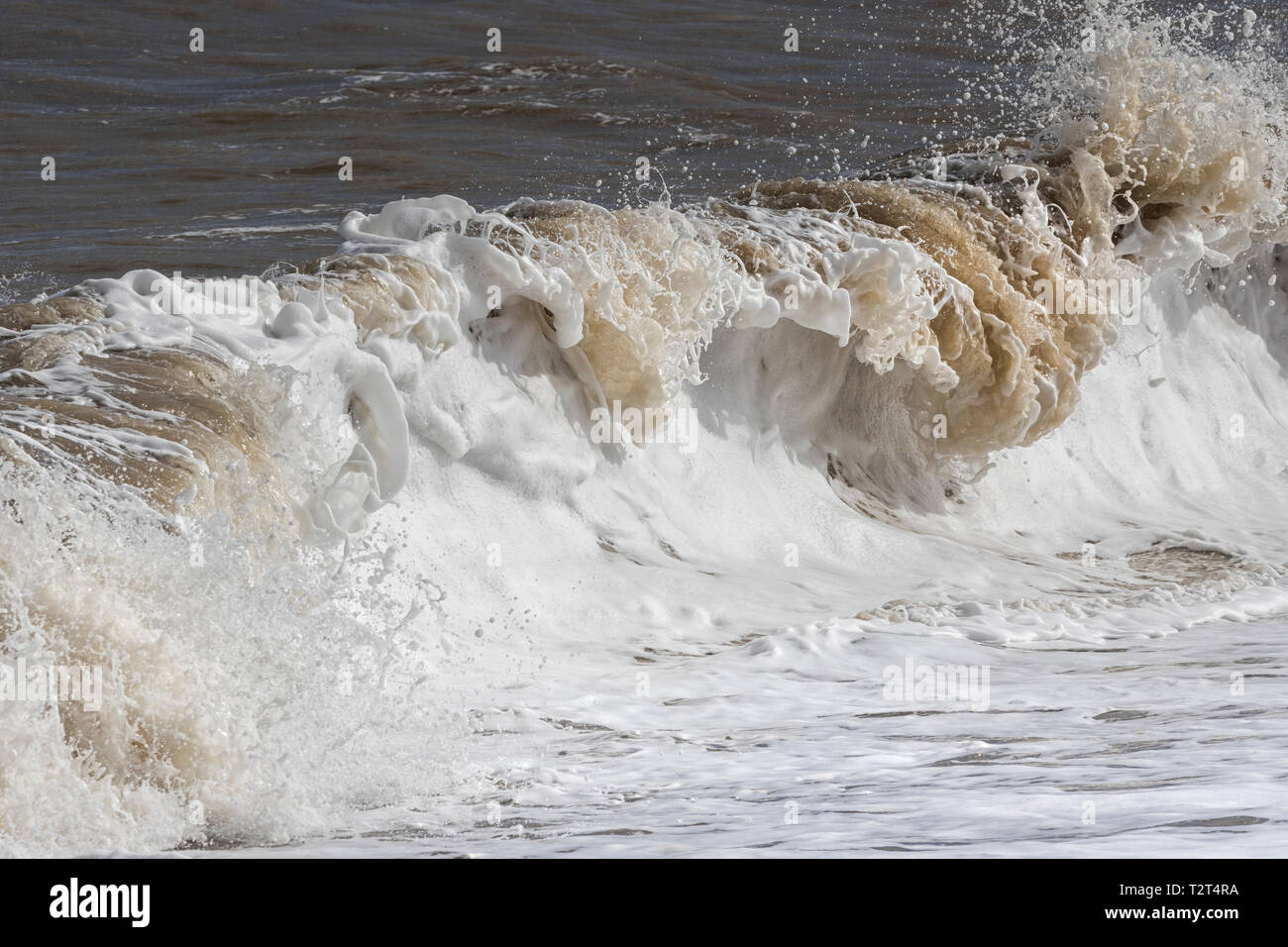 Meer Skulptur, brechenden Wellen und starke Wasser Stockfoto