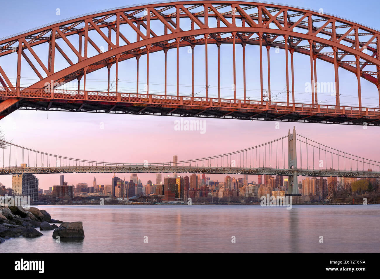 Hölle Gate Bridge, New York Stockfoto