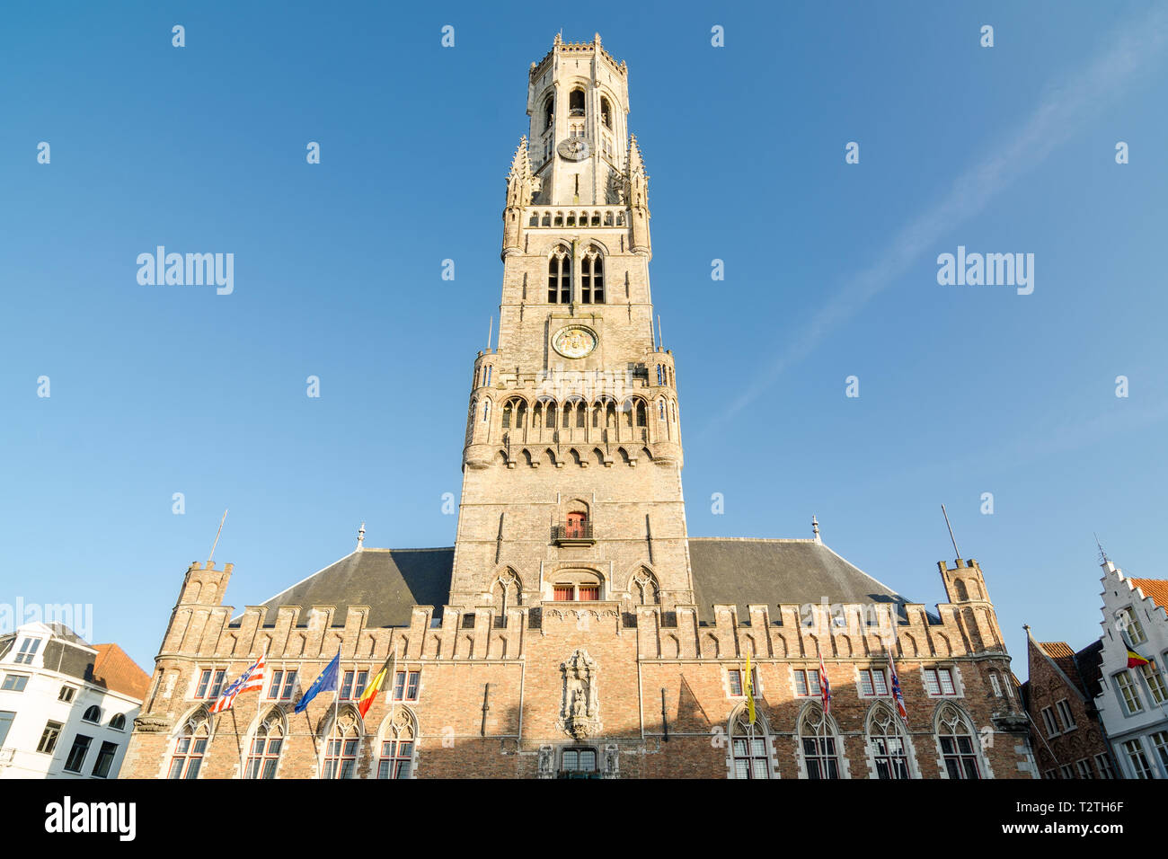 Der Belfried von Brügge ist eine mittelalterliche Glockenturm im historischen Zentrum von Brügge, Belgien. Stockfoto