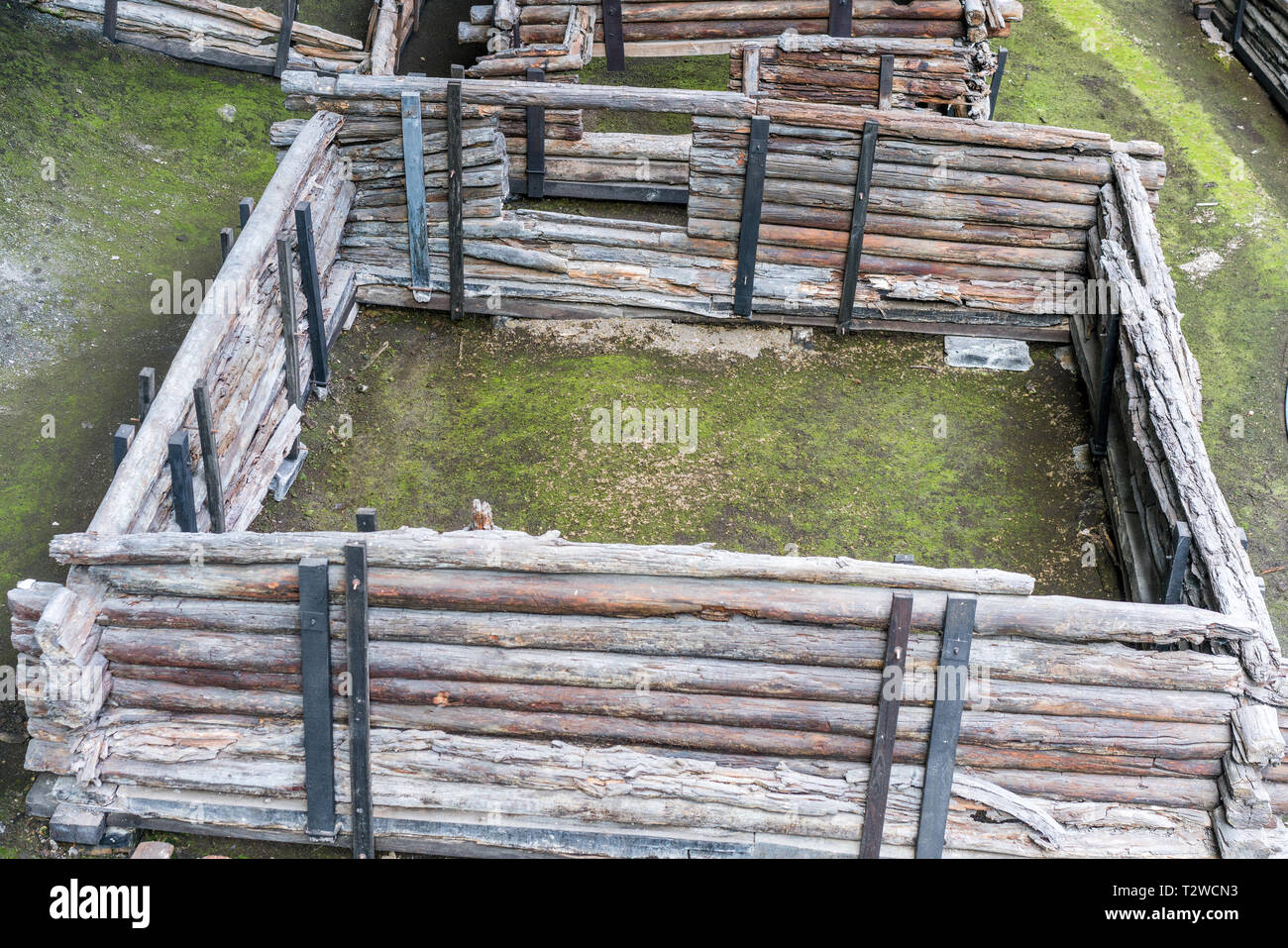 Brest, Belarus - 28. Juli 2018: Berestye Archäologisches Museum - Ostslawischen Holz- Stadt aus dem 13. Jahrhundert. Stockfoto