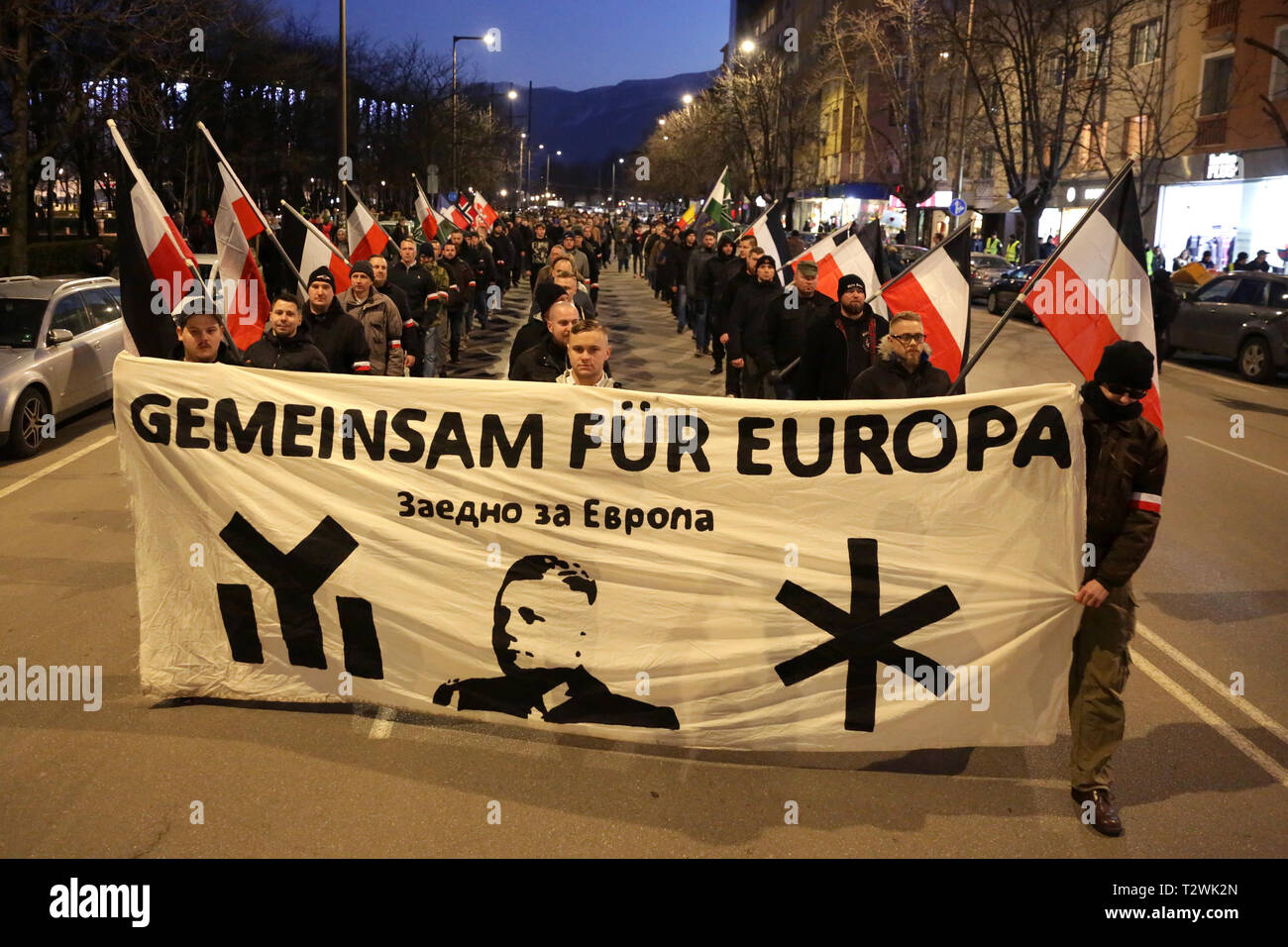 Faschismus nazismus faschistische flagge Fotos und Bildmaterial in