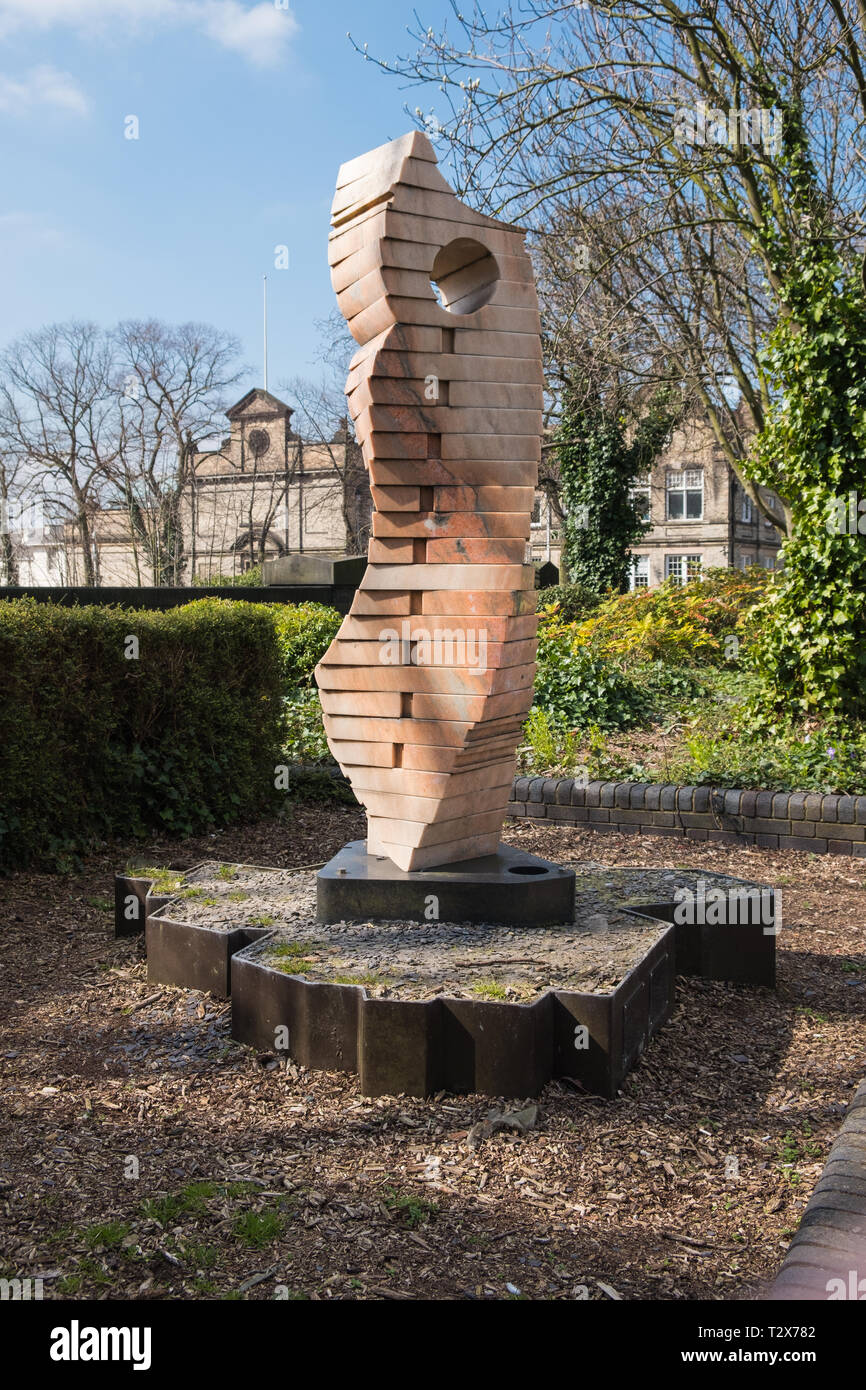 Der Textilhändler Stein Skulptur von John Atkin auf neuen Spaziergang in Leicester, Großbritannien Stockfoto