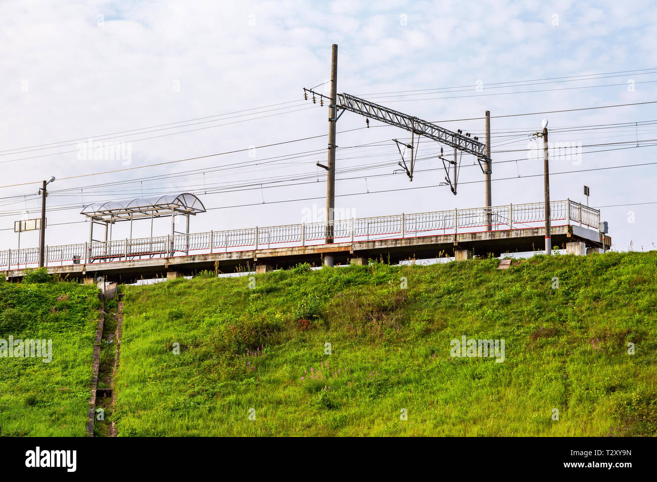 Provinziellen Bahnhof in Russland im Sommer Tag Stockfoto