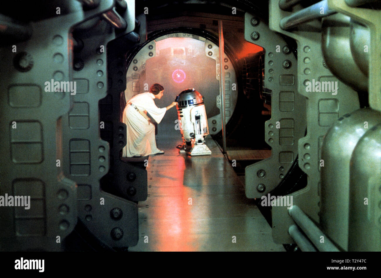 CARRIE FISHER, Kenny Baker, Star Wars: Episode IV - Eine neue Hoffnung, 1977 Stockfoto