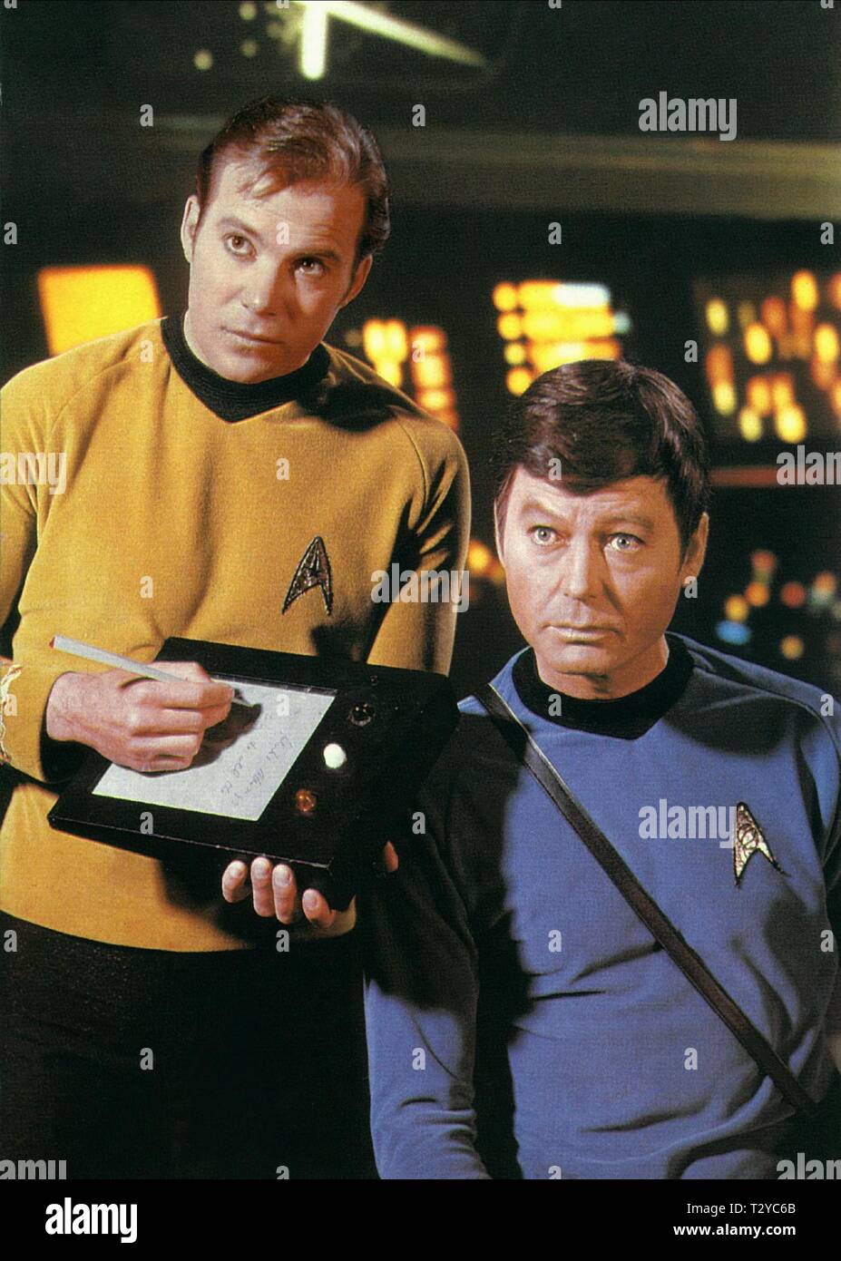 WILLIAM SHATNER, DEFOREST KELLEY, STAR TREK, 1966 Stockfoto