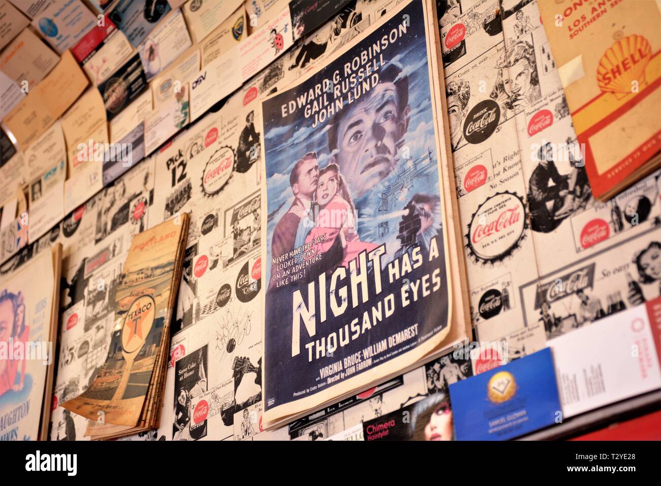 Film Poster für Nacht 1948 hat tausend Augen mit Edward Robinson, Cecil Russell, John Lund in Kalifornien USA Nordamerika Stockfoto
