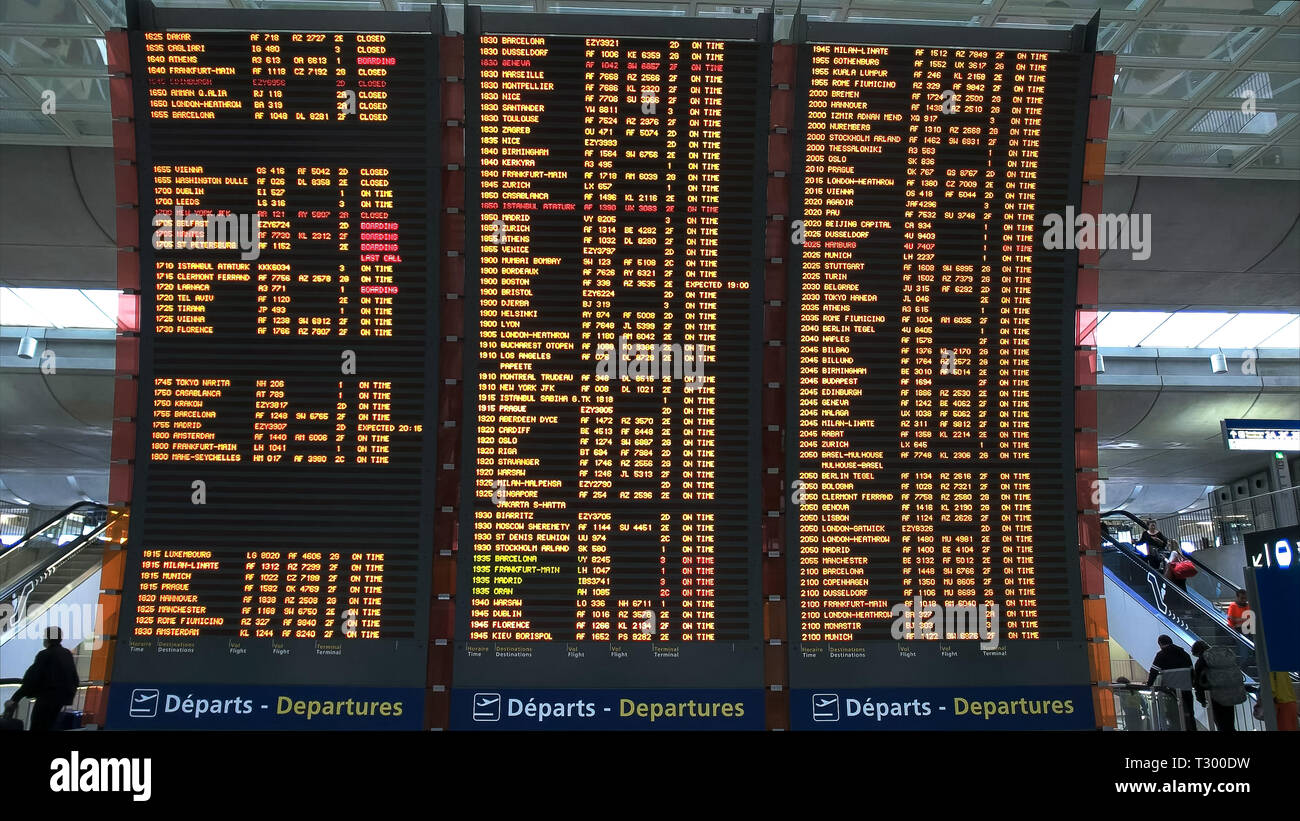 Flughafen Paris Abflug Laut Aktuellem Flugplan www.alamy.de