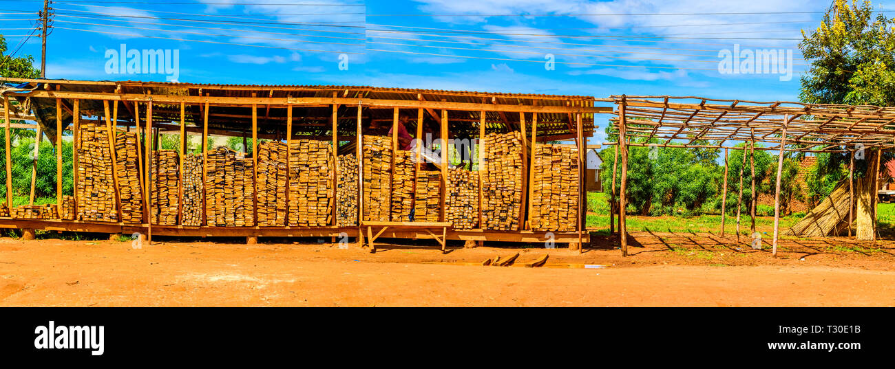 Am Straßenrand wirft Verkauf Hobelware Lilongwe Malawi Stockfoto