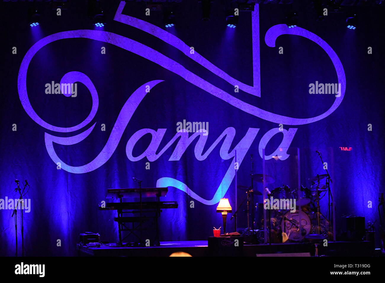 Country Musik Künstlerin Tanya Tucker ist dargestellt auf der Bühne während einer "live"-Konzert aussehen. Stockfoto