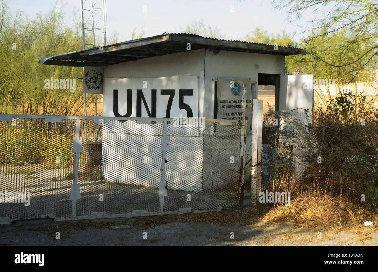 UN-Beobachtungsposten bei den Vereinten Nationen Pufferzone - grüne Linie in Nikosia. Zypern Stockfoto