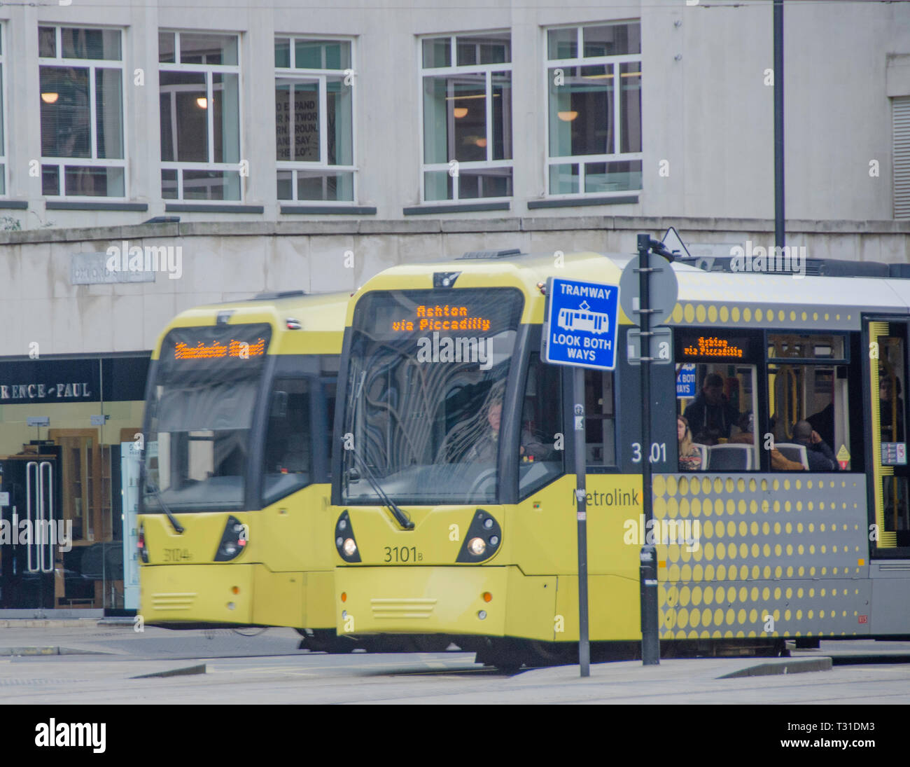 Straßenbahnen auf Metrolink in Manchester. Stockfoto