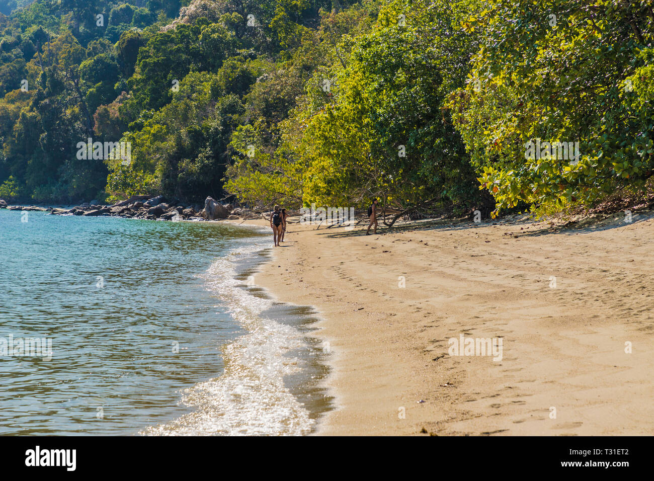 Februar 2019. Ko Lipe Thailand. Blick auf den Strand von Ko Lipe in Ko Tarutao Nationalpark in Thailand Stockfoto