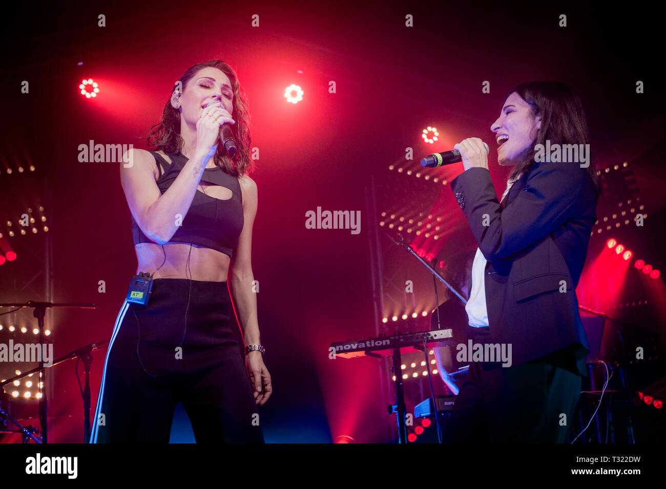 Rom, Italien. 02 Apr, 2019. Anna Tatangelo und Paola Turci führt am Largo Veranstaltungsort in Rom Leben für ihre Tour 2019 La Fortuna sia con me Credit: Danilo D'Auria/Pacific Press/Alamy leben Nachrichten Stockfoto