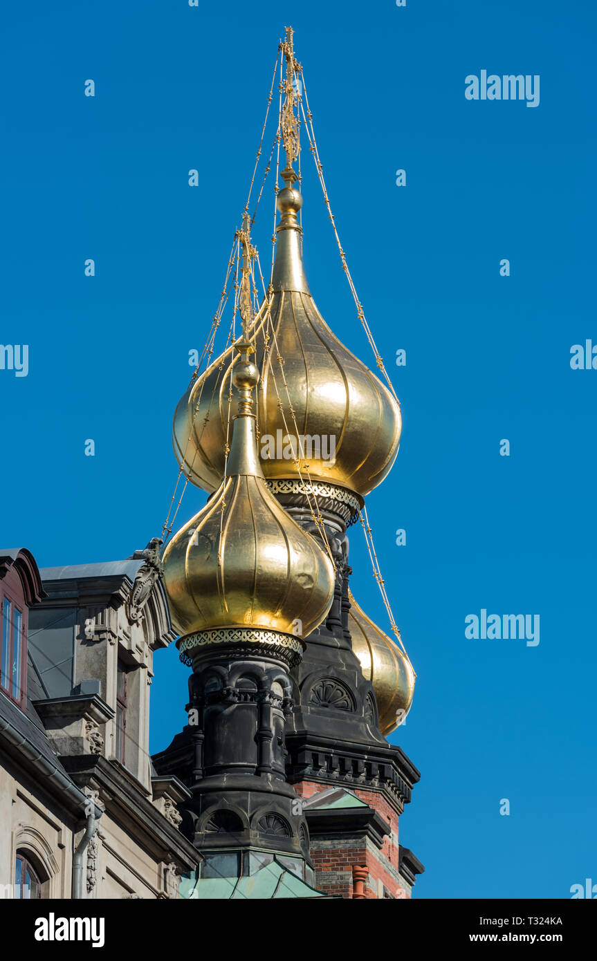 Die markanten goldenen Zwiebeltürme der Alexandre Nevsky Russisch-orthodoxe Kirche in Bredgade, Kopenhagen. Stockfoto