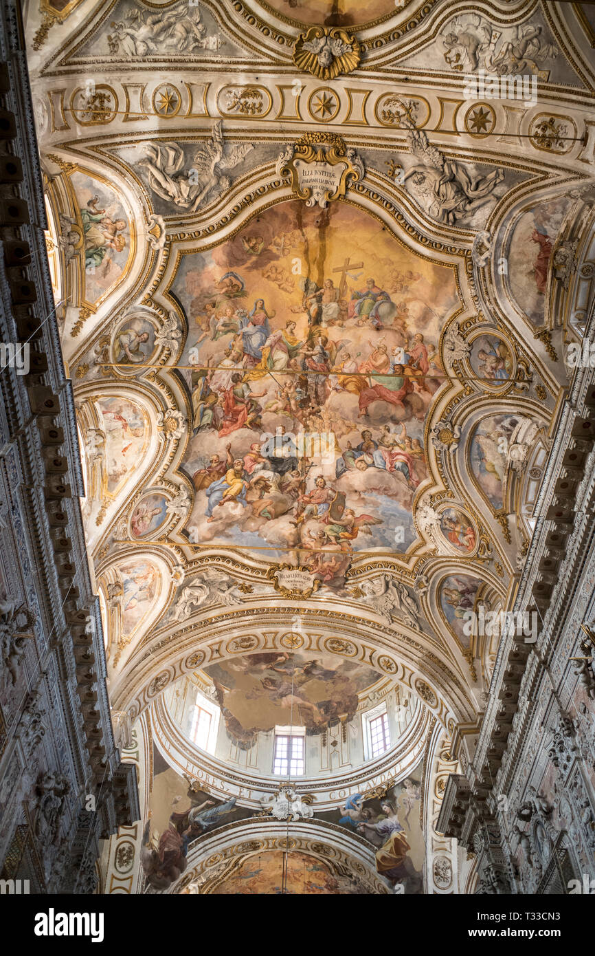 Verzierte Decken und Kuppeln in der Kirche und das Kloster der Heiligen Katharina (Santa Caterina) an der Piazza Bellini Piazza Pretoria, Palermo, Sizilien Stockfoto
