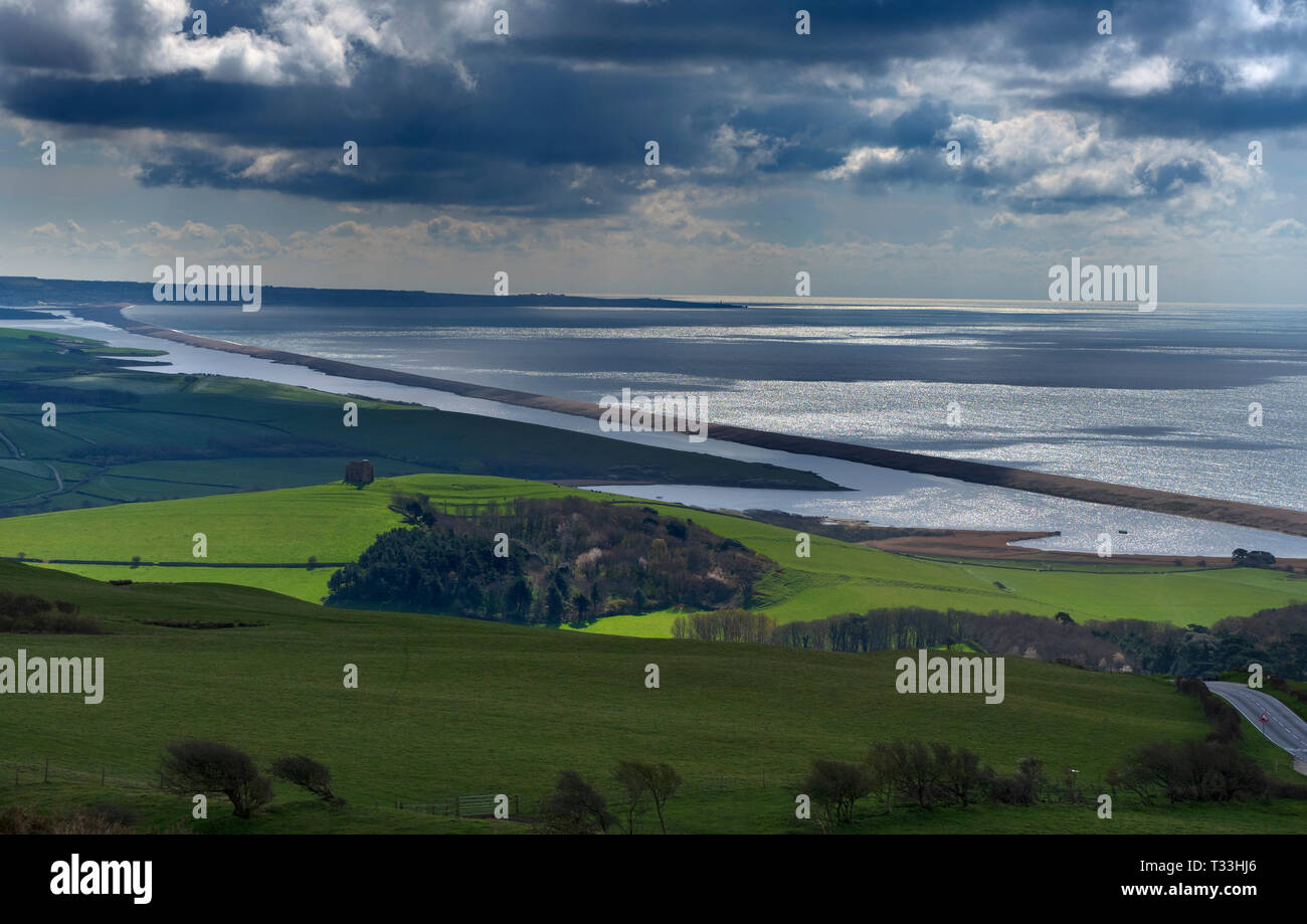 Chesil Beach an der Jurassic Coast in Richtung Portland Bill Dorset Südengland Stockfoto