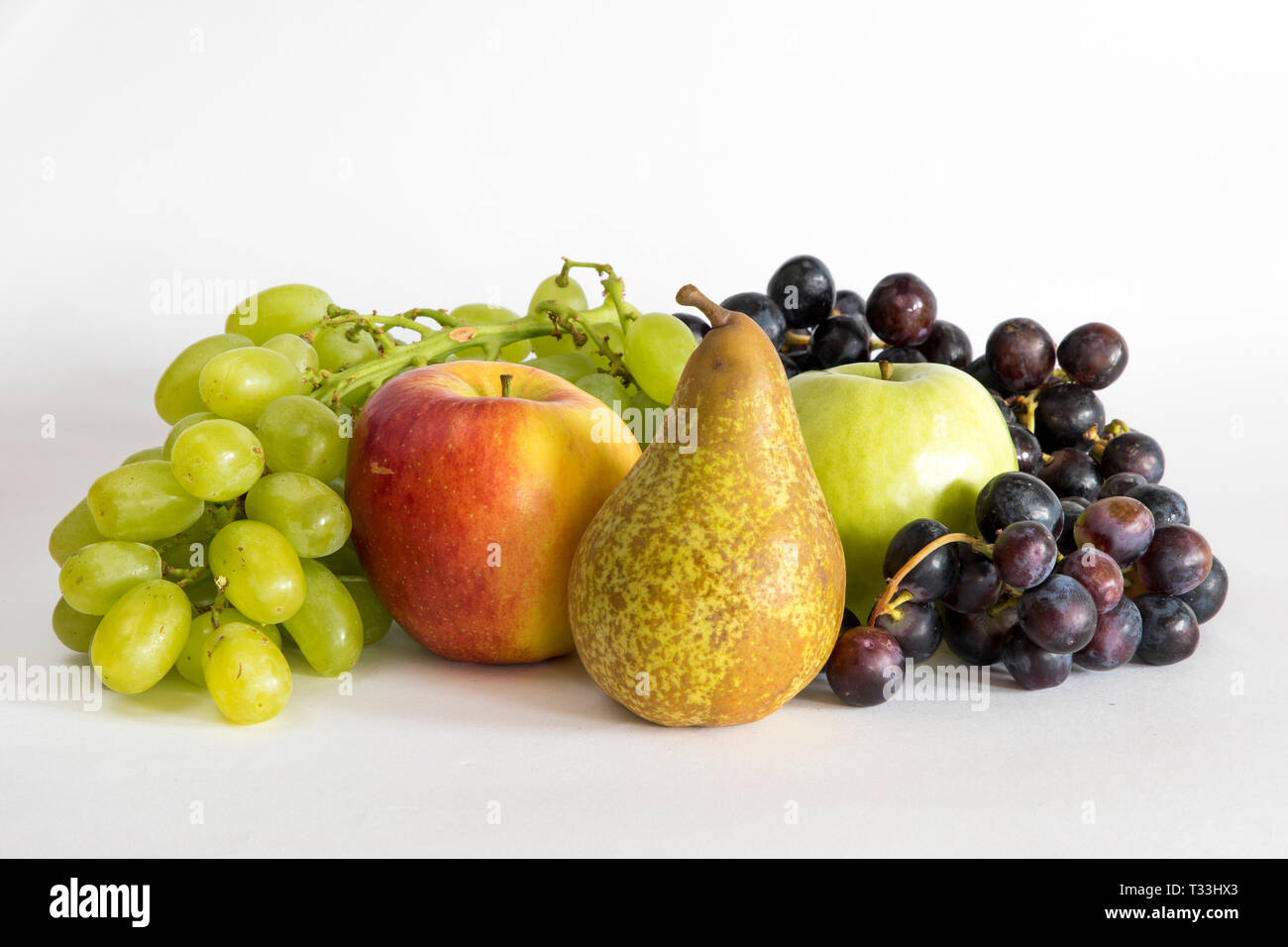 Obst, Kernobst, verschiedenen, Trauben, Trauben, Rot, Weiß, Grün, Äpfel, Apfel, Birne, Stockfoto