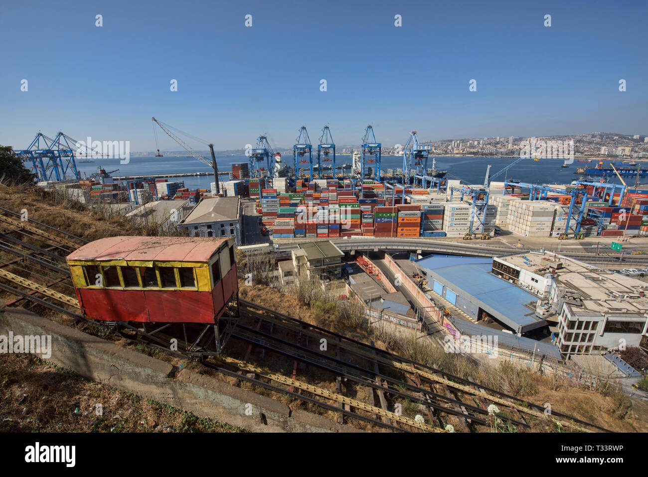 Die historische Ascensor Artilleria Standseilbahn in UNESCO Weltkulturerbe Valparaiso, Chile Stockfoto