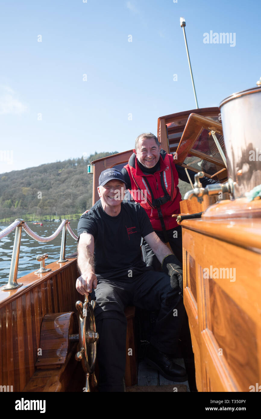 Cumbria UK 6 April 2019 Neue "Lake Windermere Windermere Jetty "Museum Das Museum ist fertig, die Ausstellung von Steam Yacht die Osprey 1902, für seine offizielle Eröffnung am Montag gebaut von Prince Charles, Kredit: Shoosmith/Alamy Leben Nachrichten machen Ihren Besuch in Windermere Jetty unvergessliche buchung Heritage Bootsfahrt auf dem See an Bord Osprey, einer unserer voll-Edwardian wiederhergestellt Stockfoto