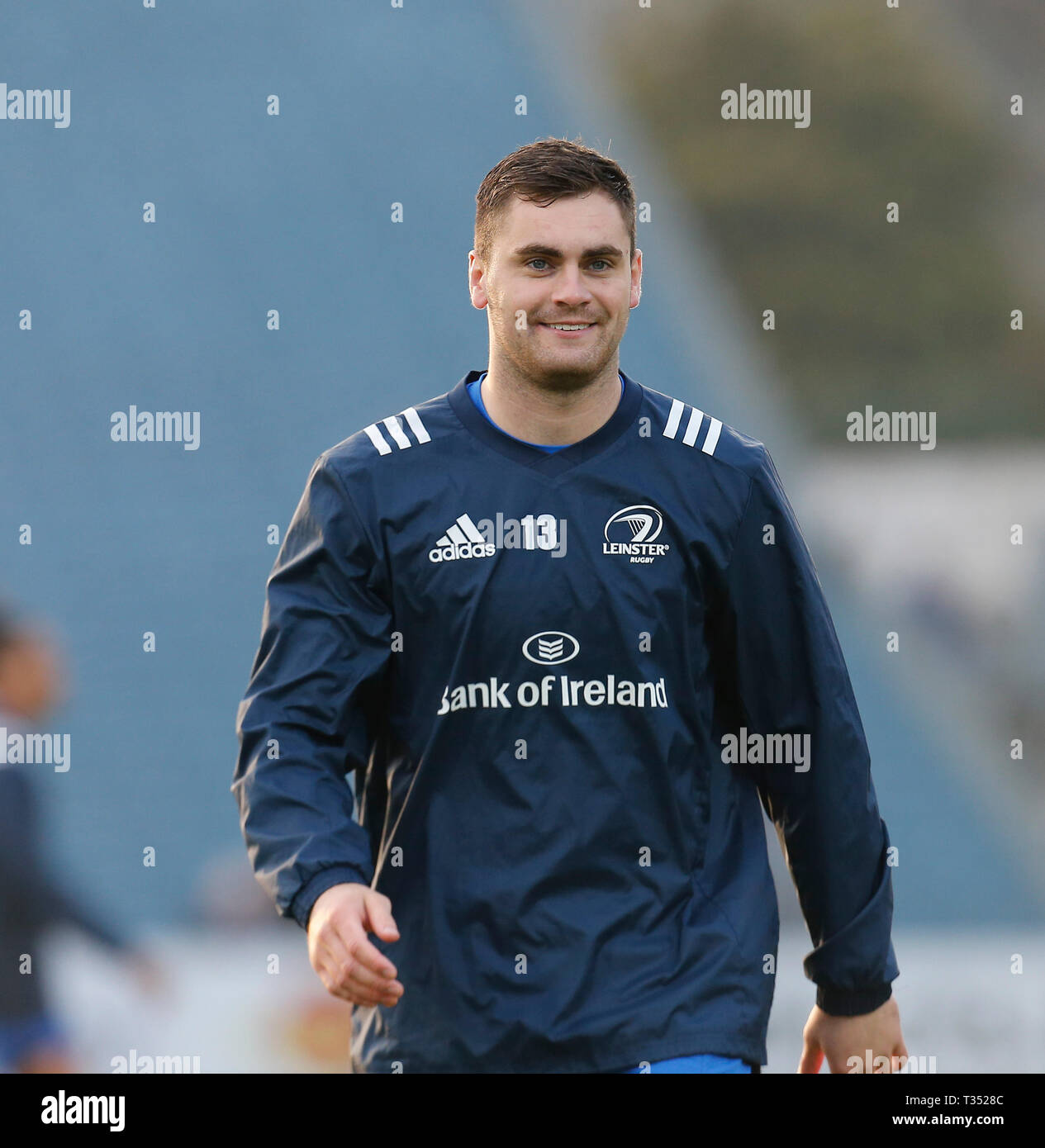 RDS Arena in Dublin, Irland. 6 Apr, 2019. Guinness Pro 14 Rugby, Leinster versus Benetton; Conor O'Brien von Leinster Aufwärmen vor dem Start Credit: Aktion plus Sport/Alamy leben Nachrichten Stockfoto