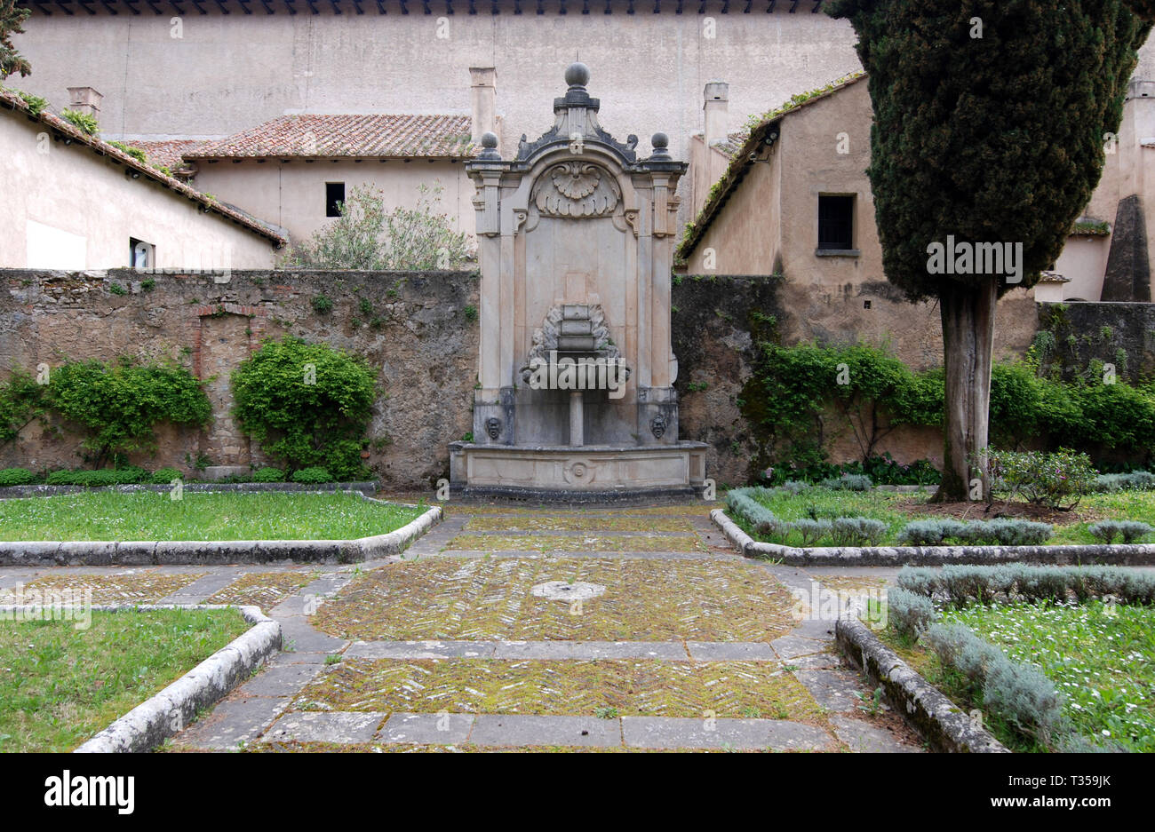 Eindrucksvollen Ambienten und interessante Details der Saint Lawrence Kartause Certosa di San Lorenzo in padula Provinz Salerno Italien Stockfoto