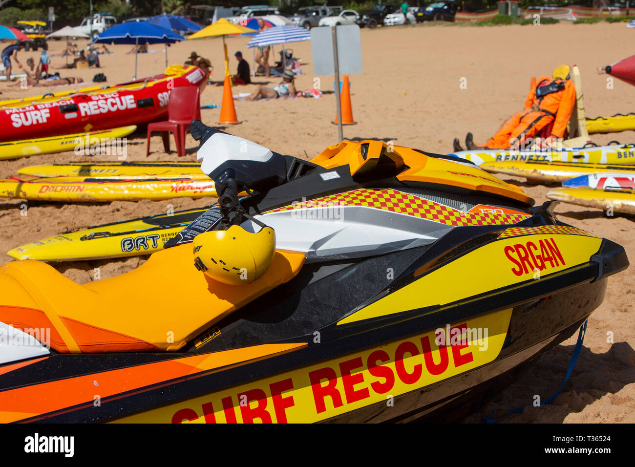 Surf life saving equipment Fotos und Bildmaterial in hoher Auflösung