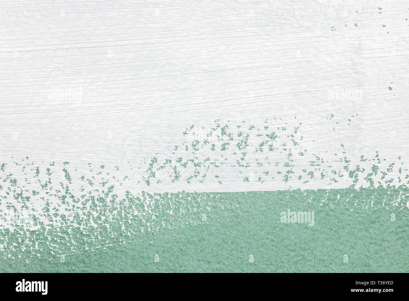 Weißen Pinselstrichen auf hellgrüner Hintergrund. hoch detaillierte Textur Stockfoto