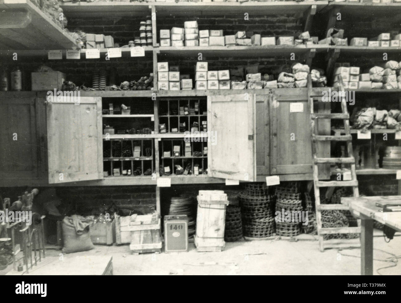 Factory Einzahlung im Ofen Filippi, Castelnuovo di Magra, Italien 1950 s Stockfoto