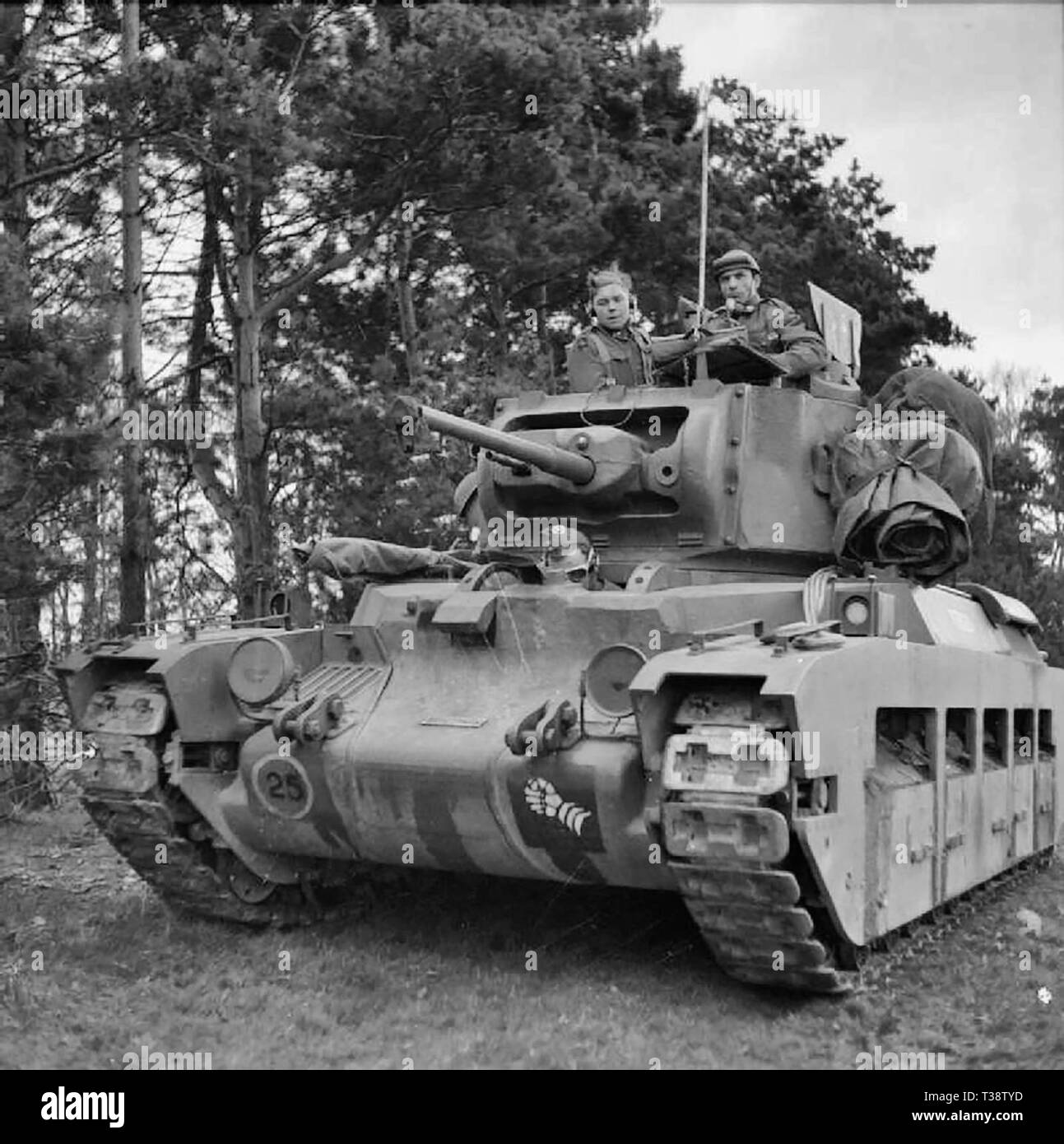 Die britische Armee im Vereinigten Königreich 1939-45 Matilda Tank der 6. Gepanzerten Division bei groß angelegten Manöver in der Nähe von Thetford, Norfolk, 26-28 April 1941. Stockfoto